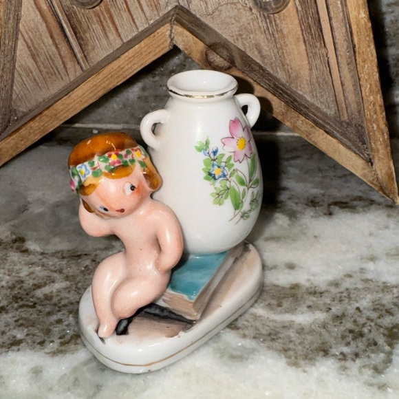Vintage Mocco Small Vase Bathing Beauty Figurine - Picture 6 of 8